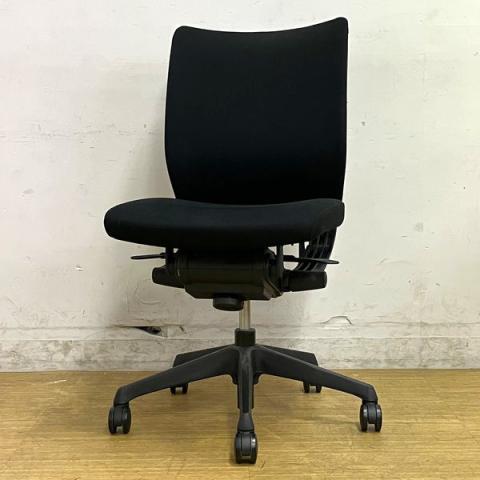 【中古】ヴィスコンテチェア CWK6ZA FAR1 オカムラ（okamura） 肘無ローバックチェア