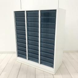 【書類・備品整理の必需品！使い勝手の良いクリスタルトレーが入荷！】■コクヨ(KOKUYO)製　エディア(EDIA)シリーズ　クリスタルトレー　H1100㎜　■3列×深型11段　■ベース付　■ホワイト　【弊社使用欄：A01080042】