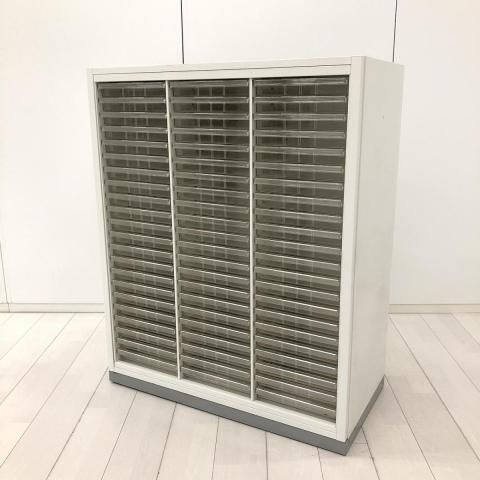 【中古】その他シリーズ  イナバ（INABA) ローキャビネット／クリスタルトレー
