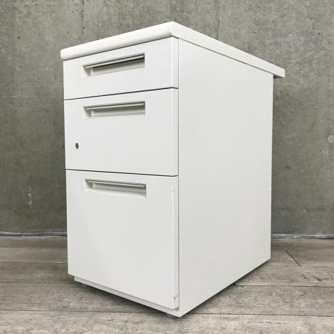 【中古】その他シリーズ  イナバ（INABA) 脇机3段