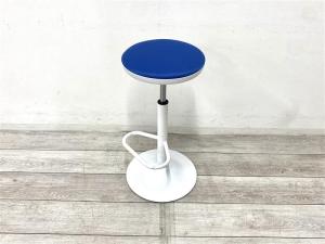 【定価約6万円】【ハイテーブルやカウンターに合わせて、おしゃれなリフレッシュスペースを演出！】■ナイキ　■カウンターチェア　■ブルー