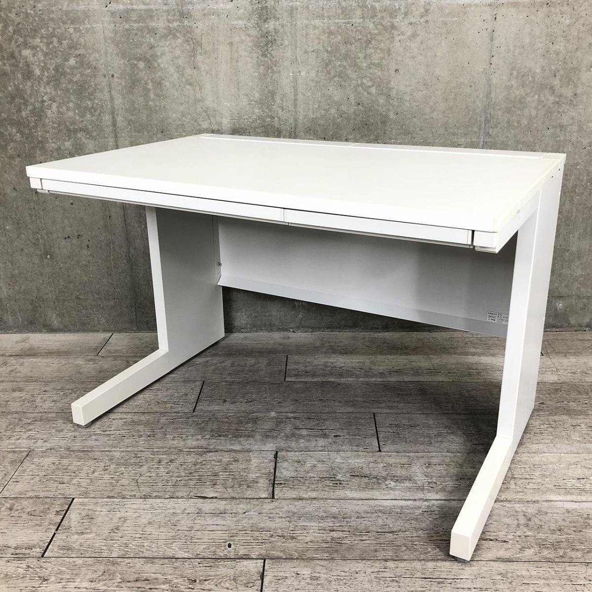 【幅1100でコンパクト！人気の清潔感あるホワイトカラー！】■ウチダ（UCHIDA）　スカエナシリーズ　平机　引き出し付　W1100×D700mm　■ホワイト　■配線Kタイプ　【T6】
                        スカエナ
                                    中古
            