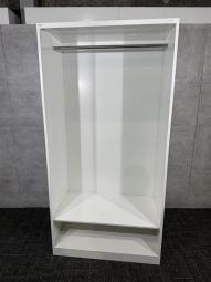 ★在庫入替セール★オカムラ製のワードローブ【レスピア/ホワイト】 ＊中古オフィス家具・中古オフィスチェアをお探しの方は、オフィスバスターズ福岡博多店までお気軽にお問い合わせください！#良品　#格安　#事務用品
