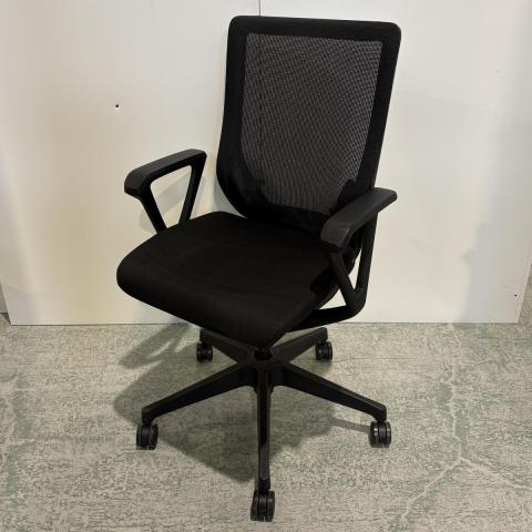 【中古】ミレッザ ロッキング無 KF-950JB-T1T1T1 イトーキ（ITOKI） 肘付ハイバックチェア