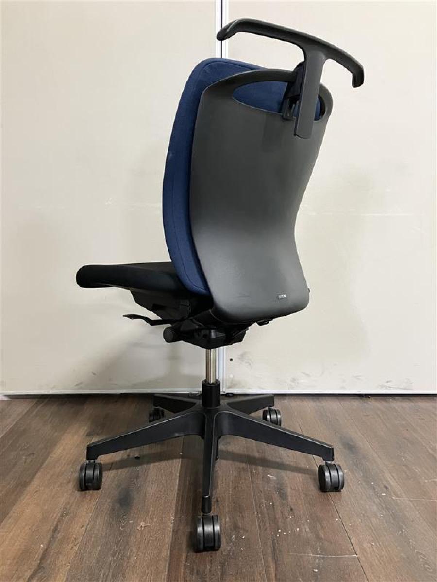 中古】フルゴ イトーキ/ITOKI 肘無ハイバックチェア 596180 - 中古 