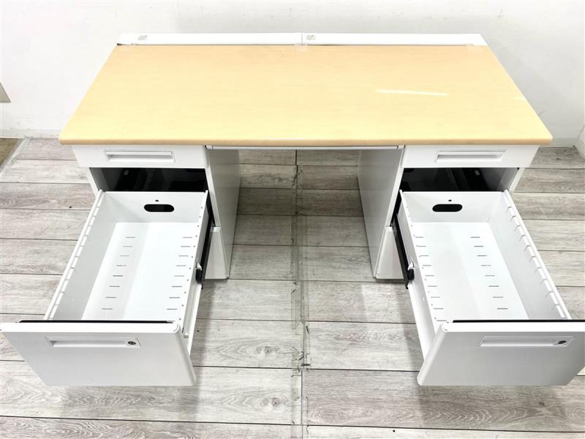 良品　中古　PLUS　両袖机　両袖デスク　事務机　オフィスデスク　1400X700X700　プラス　鍵付　ホワイト　愛知県 一宮市 名古屋 稲沢 江南 岩倉 岐阜 羽島 各務ヶ原 三重 愛知 グッドプライス一宮 中古】 両袖机 596186 - 中古オフィス家具ならオフィスバスターズ