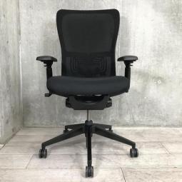 【海外ブランドならではの広く大きなデザイン!】■ヘイワース HAWORTH ゾディーチェア メッシュ ブラック 可動肘 ■腰部を左右非対称に調整できる!唯一無二のチェア!★