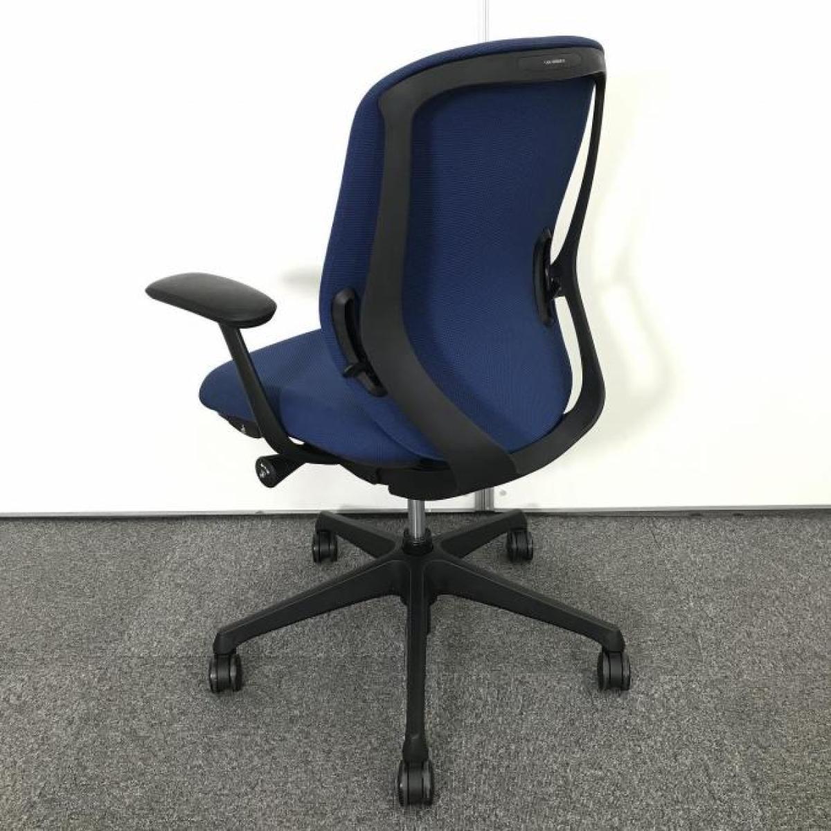 【中古】シルフィー オカムラ/okamura 肘付ローバックチェア 596283 - 中古オフィス家具ならオフィスバスターズ