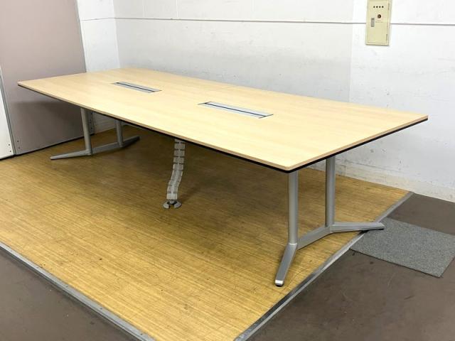 【中古】ラティオⅡ 4L289D MR77 オカムラ（okamura） ミーティングテーブル（会議机）