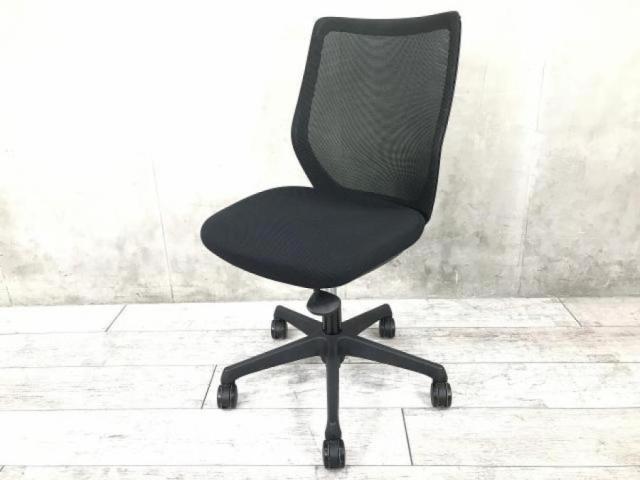 【中古】CG-M メッシュ  オカムラ（okamura） 肘無ローバックチェア