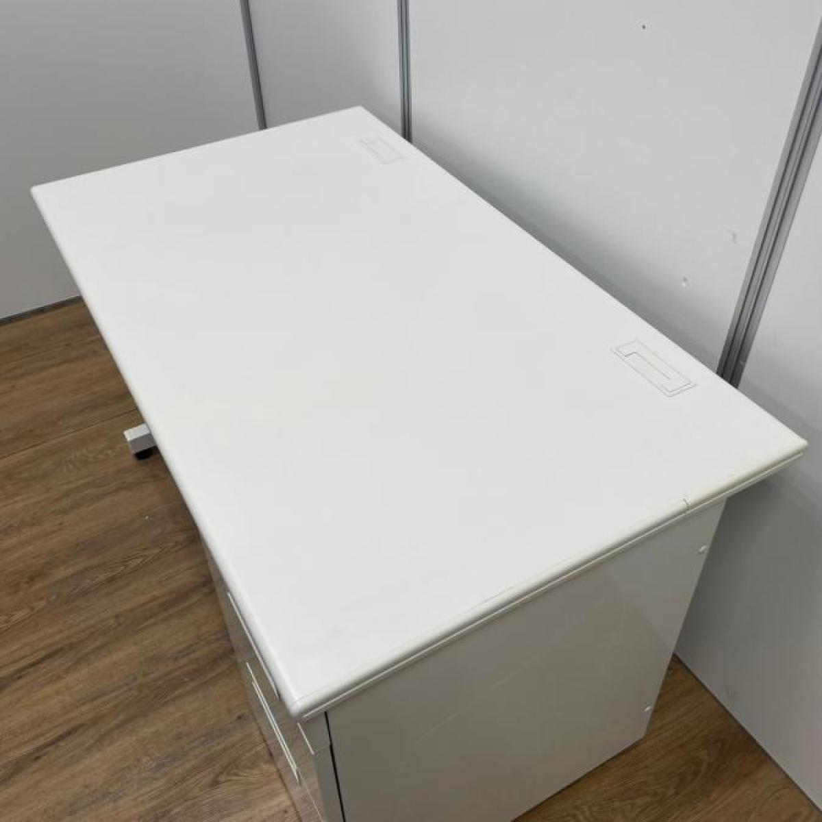 596397 【中古】LEED プラス/PLUS 片袖机 596397 - 中古オフィス家具ならオフィスバスターズ