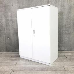【定価約8万円】【書類の収納スペースを増やしたい方に！収納力抜群な観音開きタイプのキャビネット！】■イトーキ（ITOKI）製　シンライン（Thin Line）
■ローキャビネット　両開き戸タイプ　■ホワイト　■シリンダー錠