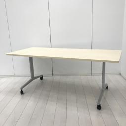 【会議テーブルや作業台、学校法人でも使える便利なサイズ感のテーブル】　■コクヨ(KOKUYO)製　ジュート(JUTO)シリーズ　ミーティングテーブル　W1800×D750㎜　■T字脚　キャスター付き　■天板：ナチュラル【AD】
