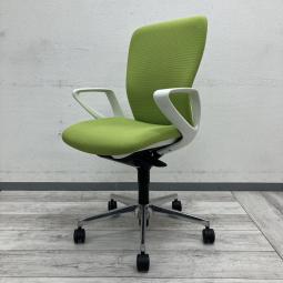 【中古】軽やかな座り心地と優れたサポート性能。
オフィスにも在宅ワークにもおすすめの一脚です。
#浜松市 #磐田市 #袋井市 #掛川市 #豊橋市 #オカムラ #スラート