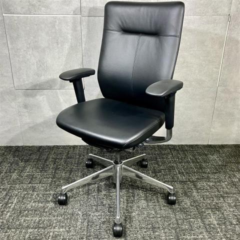 【中古】コーラルチェア CQ87BR P676 オカムラ（okamura） 肘付ハイバックチェア