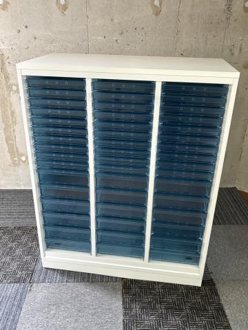 【中古】エディア  コクヨ（KOKUYO） ローキャビネット／クリスタルトレー