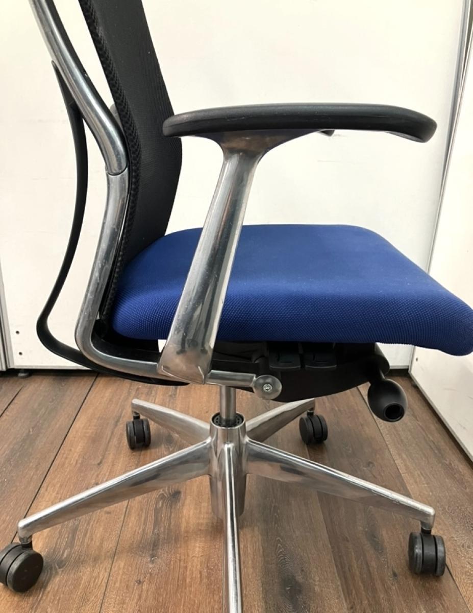 フォスターチェア　椅子 中古】フォスターチェア コクヨ/KOKUYO 肘付ハイバックチェア 597119