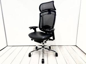 【大型ヘッドレスト】機能性・座り心地・デザイン、すべてを兼ね備えた最高級チェアが希少な革張りで登場！世界クラスの強度と進化した座り心地
■オカムラ/コンテッサセコンダ（Contessa seconda）/ブラック　背面メッシュ　座面革　アジャストアーム(可動肘)　ランバーサポート付【外部倉庫在庫】【TH】