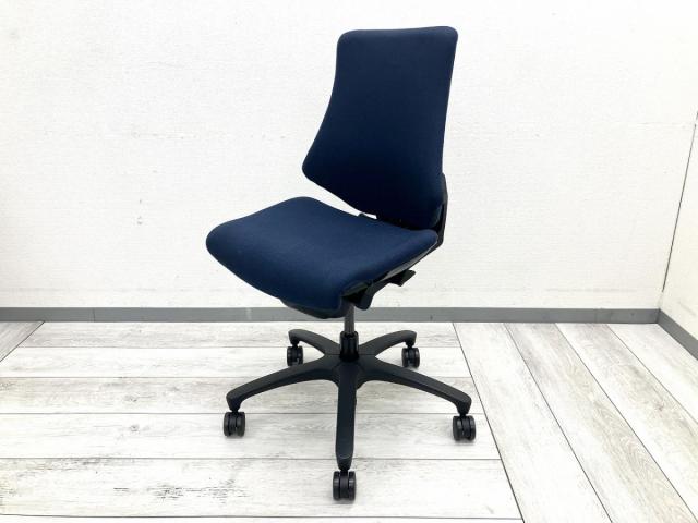 【中古】エフクロス KF-340GS-T1B2 イトーキ（ITOKI） 肘無ローバックチェア