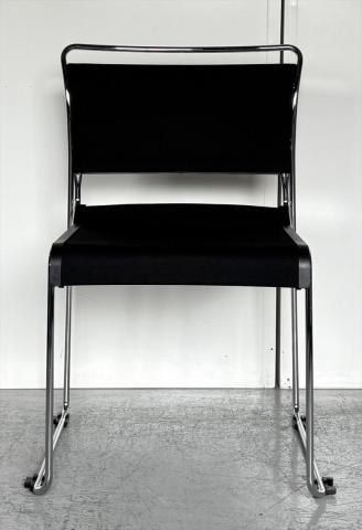 【中古】ルベック KLC-221GBZ9T1T1 イトーキ（ITOKI） スタッキングチェア
