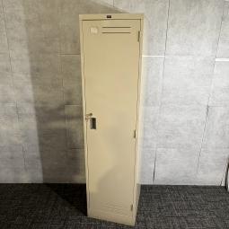 内田洋行製の【1人用更衣ロッカー】が入荷しました！　 ＊中古オフィス家具・中古オフィスチェアをお探しの方は、オフィスバスターズ福岡博多店までお気軽にお問い合わせください！#良品　#格安