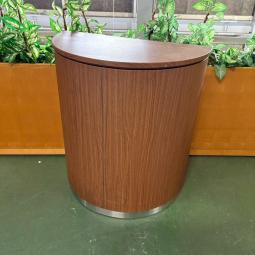 コクヨ製のインフォメーションカウンター(演台)が値下げされました！　 ＊中古オフィス家具・中古オフィスチェアをお探しの方は、オフィスバスターズ福岡博多店までお気軽にお問い合わせください！#良品　#格安  #書類整理