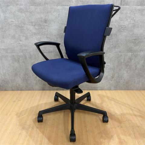 【中古】エスクード C446ZR FFW4 オカムラ（okamura） 肘付ハイバックチェア