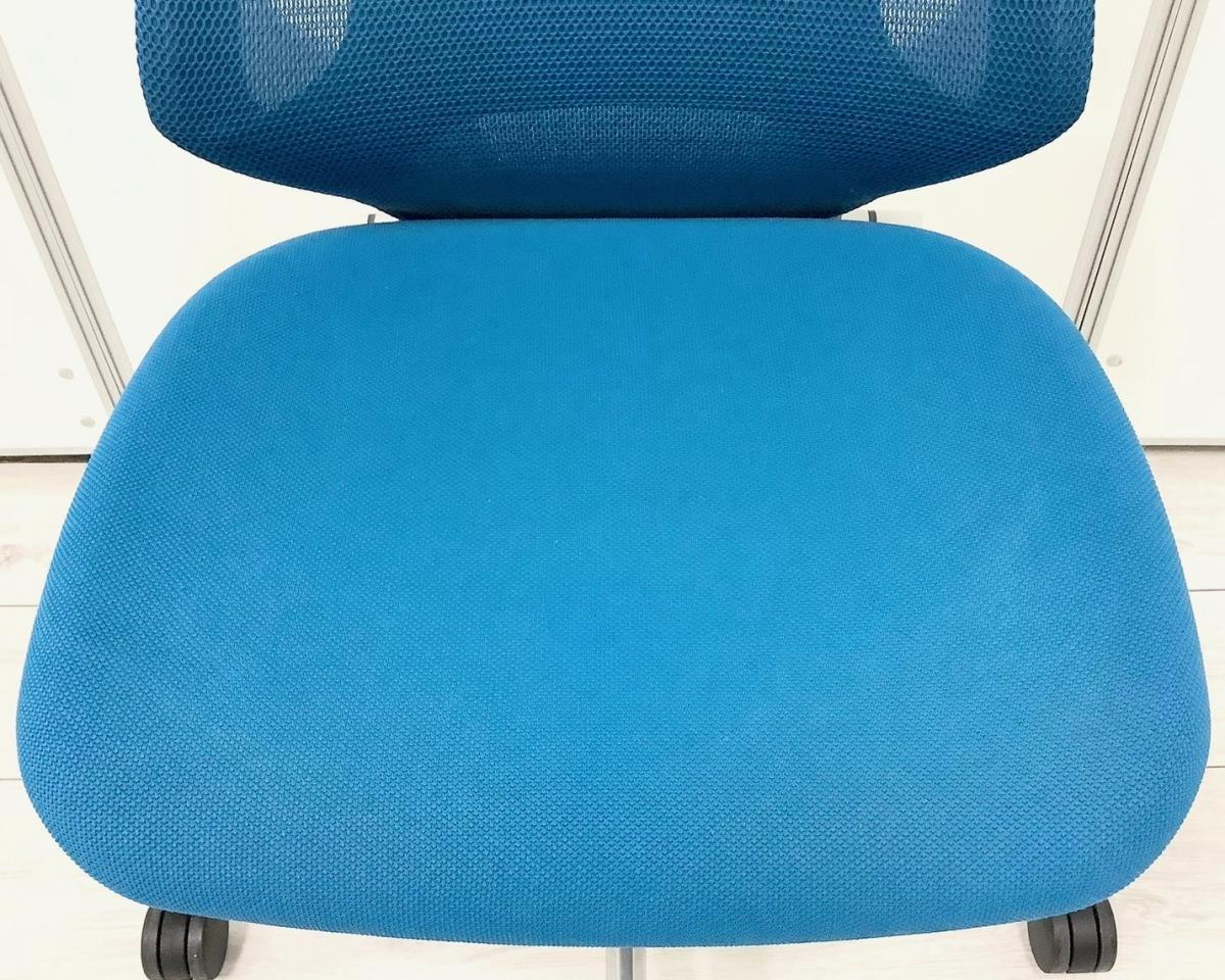 KOKUYO 青いメッシュデスクチェア 中古】デュオラ メッシュ CRS-G3000E1 コクヨ/KOKUYO 肘無ハイバック