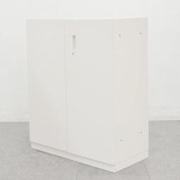 トップメーカー製汎用性抜群の書庫入荷いたしました！イトーキ　エスキャビネット　両開き書庫　ホワイト　シリンダー錠　収納　【T6】