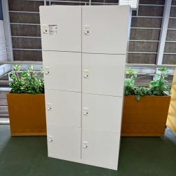 ★在庫入替セール品★ オカムラ製の【8人用パーソナルロッカー/ホワイト】が値下げされました！　 ＊中古オフィス家具・中古オフィスチェアをお探しの方は、オフィスバスターズ福岡博多店までお気軽にお問い合わせください！#良品　#格安