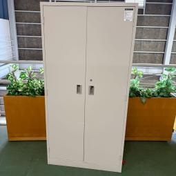 ★在庫入替セール品★コクヨ製のハイキャビネット(両開き仕様)　 【SH-360F1NC】＊中古オフィス家具・中古オフィスチェアをお探しの方は、オフィスバスターズ福岡博多店までお気軽にお問い合わせください！#良品　#格安