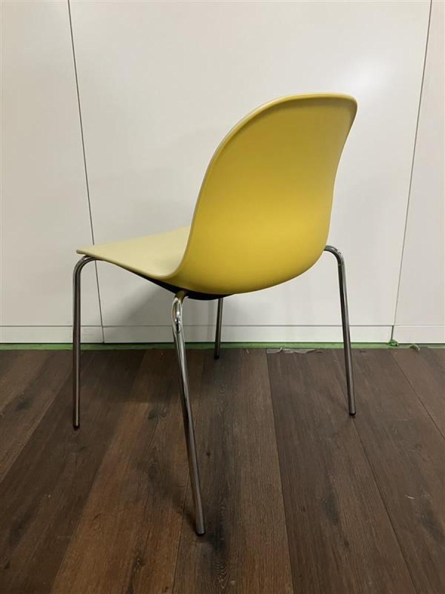 中古】ニーノチェア KLU-200-Z9U5 イトーキ/ITOKI スタッキングチェア 