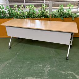 ★在庫入替セール品★コクヨ製のスタックテーブル(会議用/折り畳みテーブル)【リーフラインシリーズ/ナチュラル】　＊中古オフィス家具・中古オフィスチェアをお探しの方は、オフィスバスターズ福岡博多店までお気軽にお問い合わせください！#良品　#格安