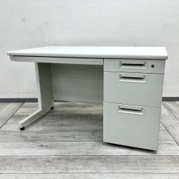 【中古】快適なデスクワークを支えるスタンダードデスク。
人気のリードシリーズ入荷しました。
#浜松市 #磐田市 #袋井市 #掛川市 #豊橋市  #プラス #リードデスク #事務机