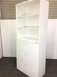 中身を一望でき整理がしやすいオカムラ製のオープン＋3段ラテラルキャビネットセット！
■オカムラ/レクトライン/ホワイト　※元々両開き書庫のため扉を外した痕がございます。