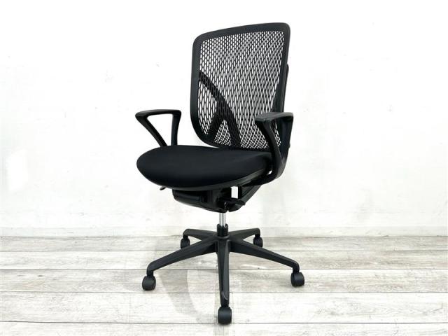 【中古】yera C230525 イナバ（INABA) 肘付ハイバックチェア