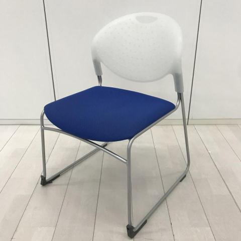【中古】クリケット KLC-111CB-Z5N7 イトーキ（ITOKI） スタッキングチェア