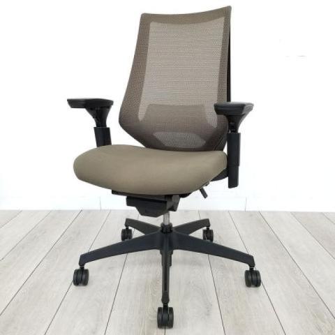【中古】デュオラ メッシュ  コクヨ（KOKUYO） 肘付ハイバックチェア