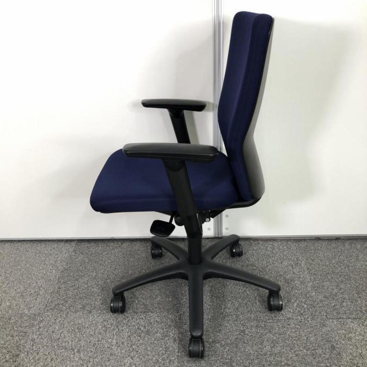 中古】カロッツァチェア CK95ZR FS19 オカムラ/okamura 肘付ハイバック