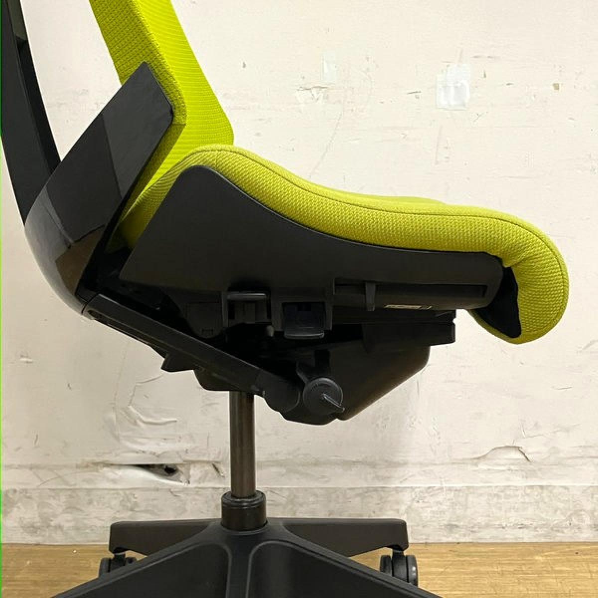 中古】アクト メッシュ 樹脂 KG-470JB-T1Q6 イトーキ/ITOKI 肘無