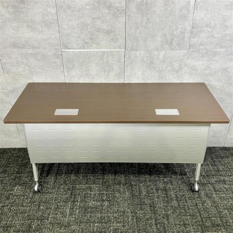【中古】リリッシュ2 THVP-156K W-17 イトーキ（ITOKI） スタックテーブル(長机/折りたたみ/会議用)