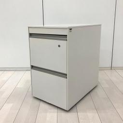 イトーキ製　3段ワゴン　インクルード　ホワイト　高さ645㎜　フリーアドレスデスク用【弊社使用欄：A01068328】