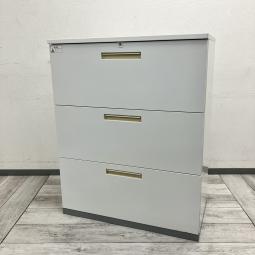 【中古】書類管理の効率を高める人気収納。
イナバTFラテラル入荷しました。
#浜松市 #磐田市 #袋井市 #掛川市 #豊橋市 #イナバ #ラテラル書庫