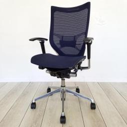 【２脚限定で20％OFFの為、クレジット決済優先】【関西外部倉庫にロット入荷！】オカムラ製高級オフィスチェア　オカムラ/バロン/ダークーブルー/座面メッシュ/可動肘/ポリッシュフレーム