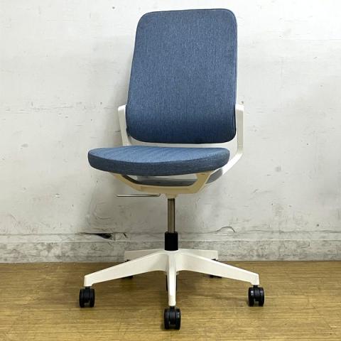 【中古】レヴィ KG-510SB-W9B3 イトーキ（ITOKI） 肘無ハイバックチェア