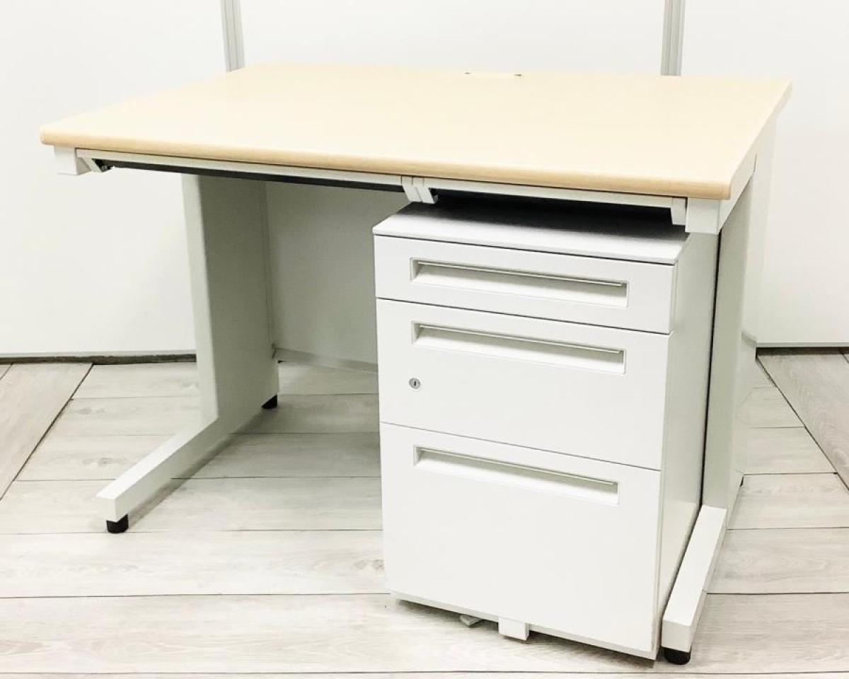 起業や移転時におススメ！平デスク+ワゴンの疑似片袖机セット　■色：ナチュラル色/オススメ(おすすめ) /人気商品※ワゴンは在庫状況によりメーカー、シリーズが変動する場合がございます。
                        フラットライン
                                    中古
            