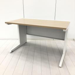 【安心の国内メーカー！スタンダードでオシャレなオフィスデスク！】■イトーキ(ITOKI)製　CZRシリーズ　平机　引き出しなし　W1200×D700㎜　■天板：木目ナチュラル/ホワイト　【弊社使用欄：A01082678】