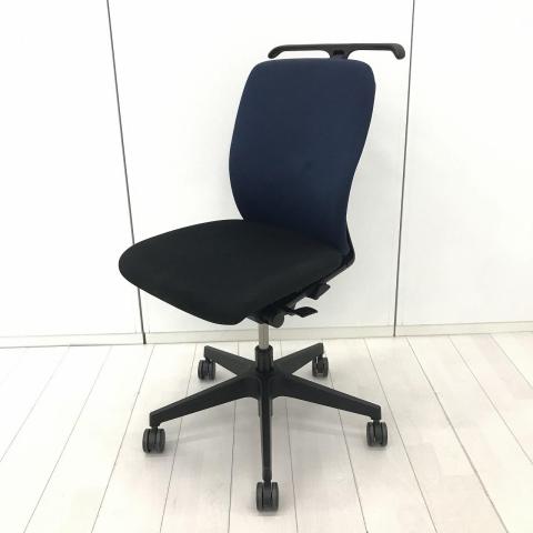 【中古】フルゴ KF-440GBHT1T1B2 イトーキ（ITOKI） 肘無ローバックチェア