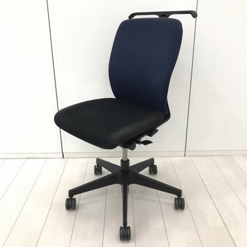 【中古】フルゴ KF-440GBHT1T1B2 イトーキ（ITOKI） 肘無ローバックチェア
