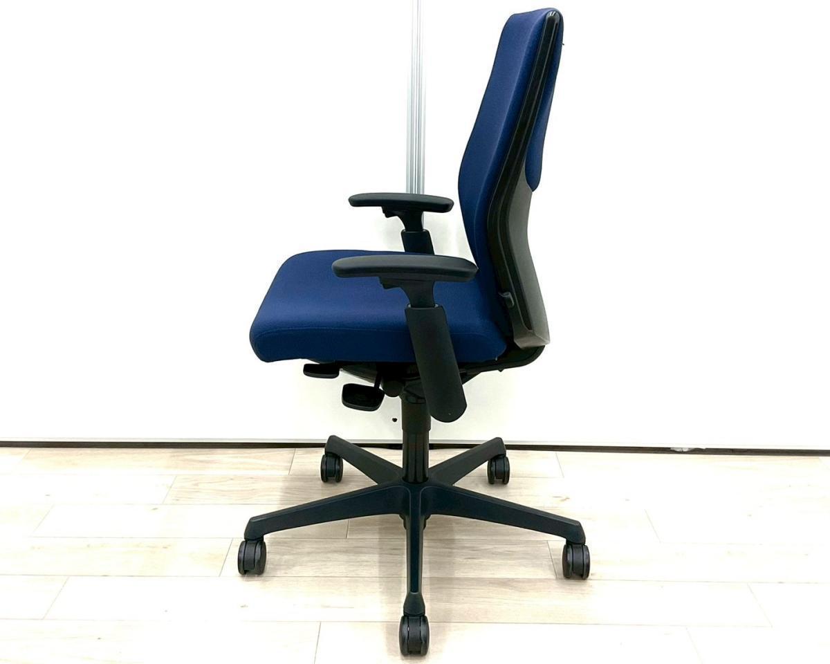 中古】エスクード C435ZR-FFW4 オカムラ/okamura 肘付ハイバックチェア